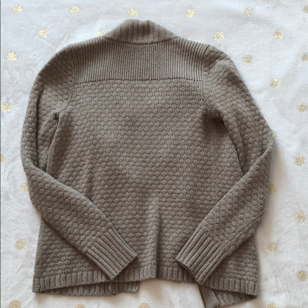 💥LOFT Sweater - Picture 4 of 4